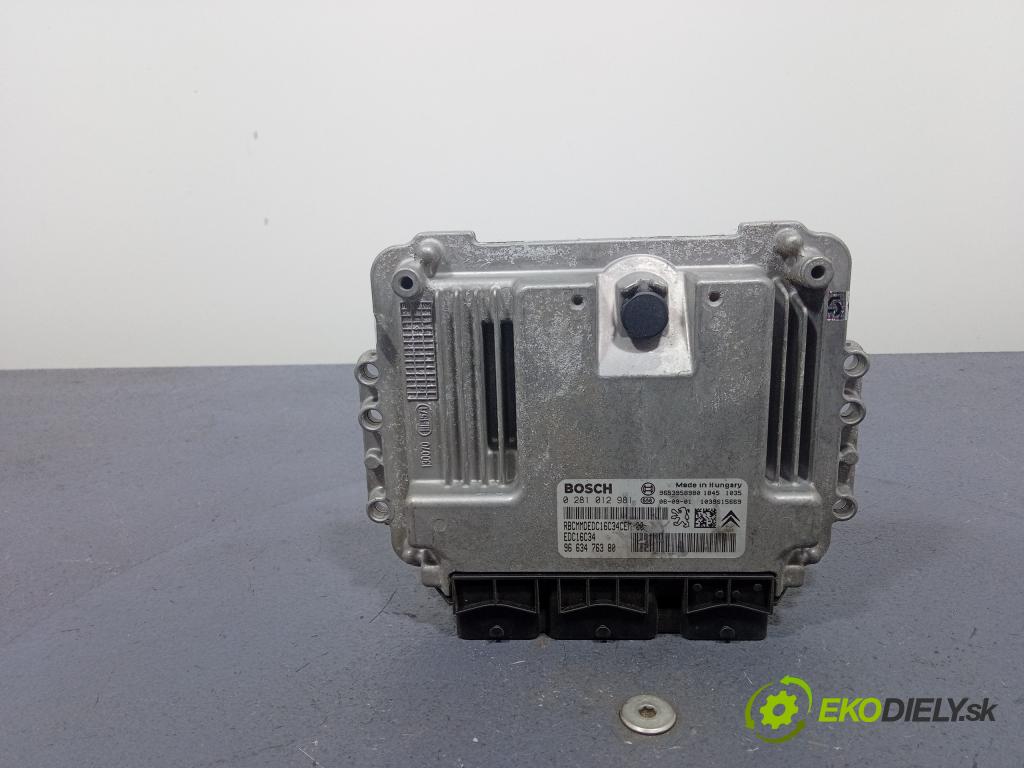 Citroen C4 grand picasso 2006 riadiaca jednotka Motor: 0281012981