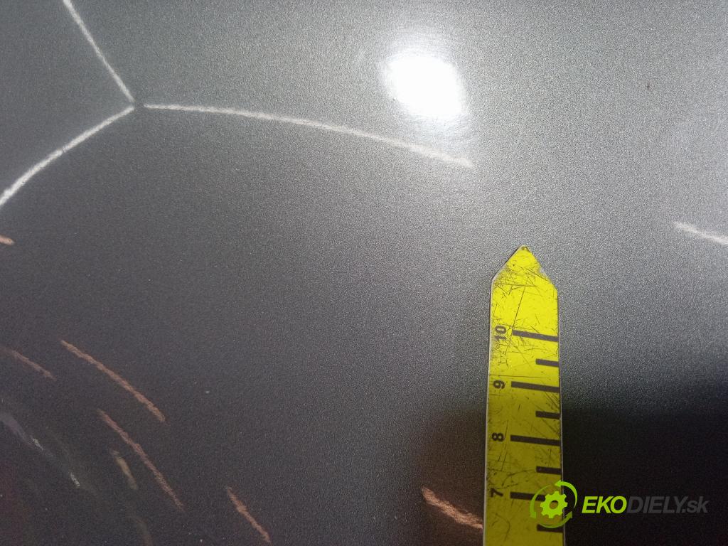 Toyota Avensis 2003 blatník Predné Vľavo: 01