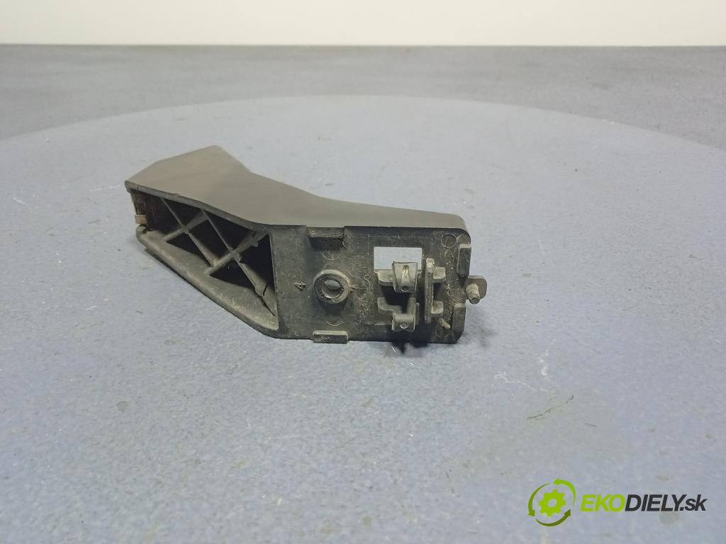 Ford Focus 2019 nárazník zad JX7B-F17B918-B1