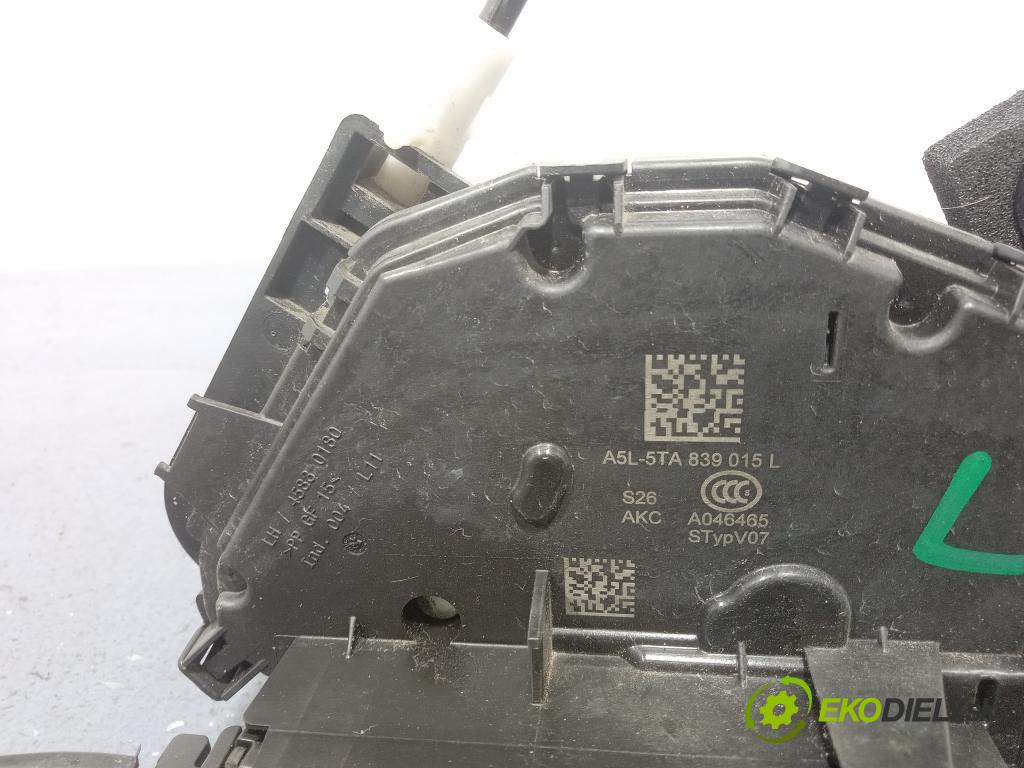 Skoda Octavia 2021 zámek dveře Zad: Levý: 5TA839015L