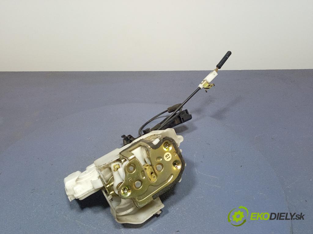 Honda Accord 2003 zámek dveře před v pravo: 01