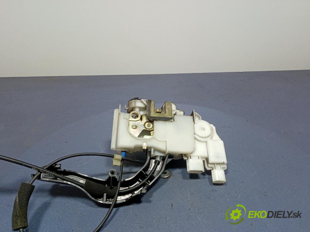 Honda Accord 2003 zámek dveře před v pravo: 01
