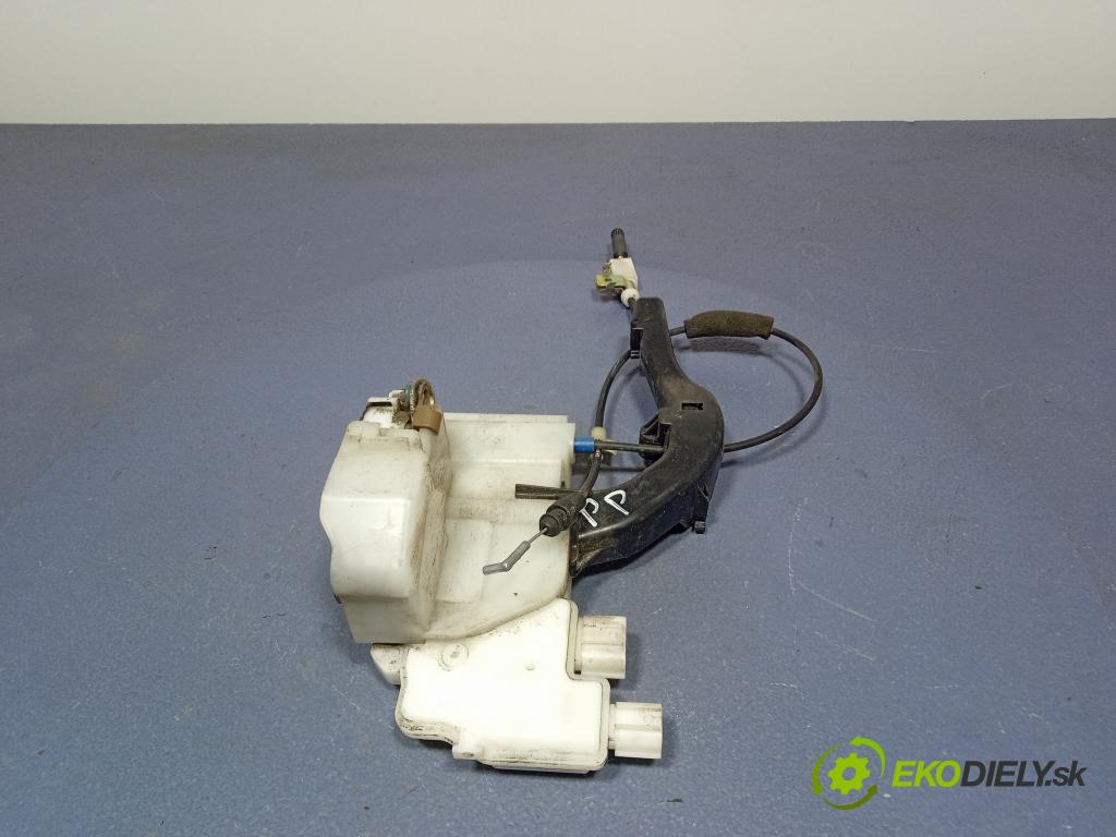 Honda Accord 2003 zámek dveře před v pravo: 01