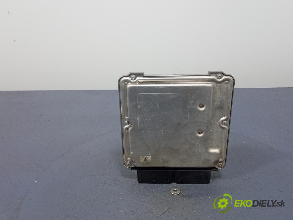 Skoda Octavia 2021 riadiaca jednotka Motor: 05L907309C