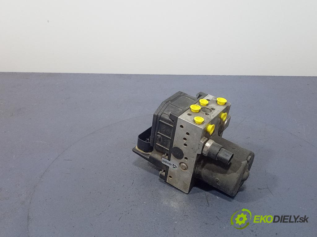 Bmw Seria 5 2002 čerpadlo ABS x 6758969