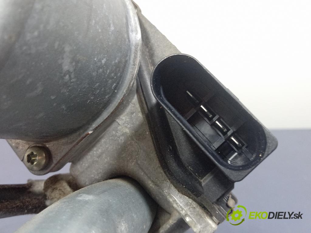 Skoda Octavia 2021 mechanismus motorek Stěrače: před 5E4955023