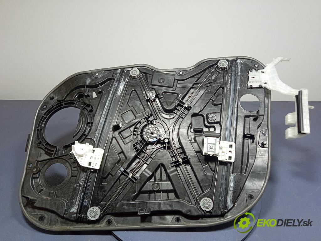 Hyundai I30 2021 mechanismus stahování Sklenka: před Levý: 82470-G4140