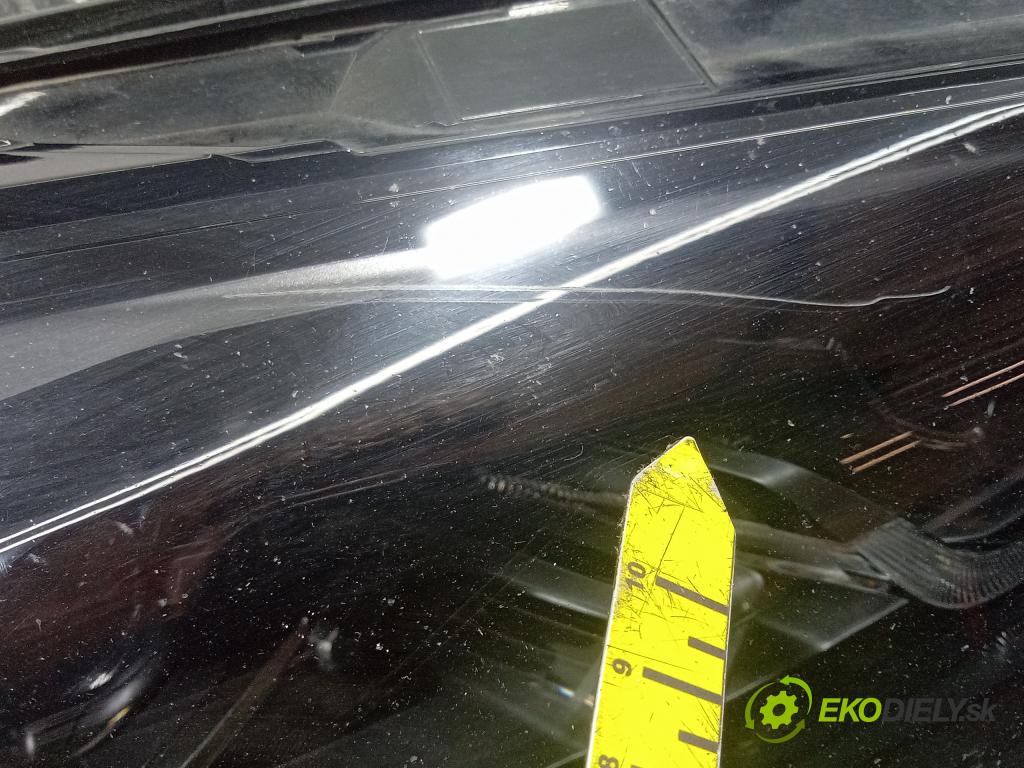Bmw M4 2021 Reflektor: v pravo: 8086446