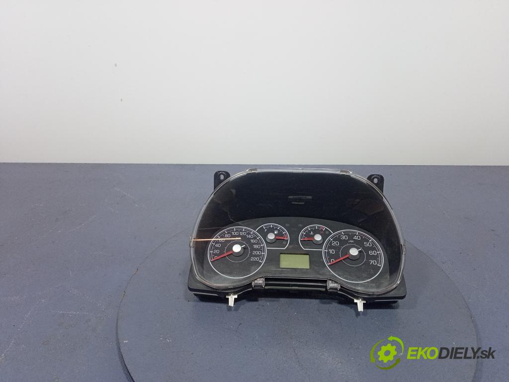 Fiat Punto 2006 prístrojovka/ budíky 51803089