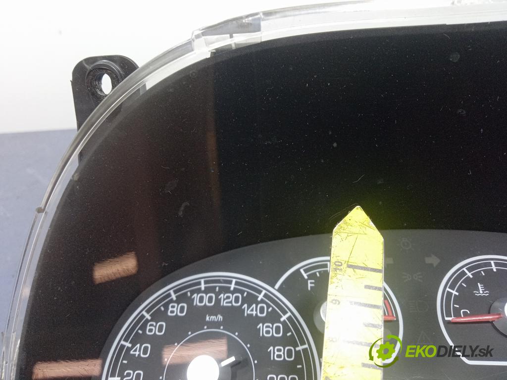 Fiat Punto 2006 prístrojovka/ budíky 51803089