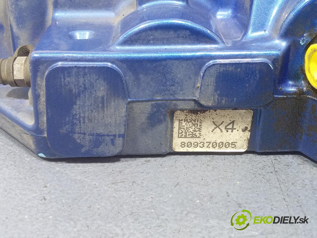 Bmw M4 2021 brzdič brzdový Predné v pravo: 20C71708