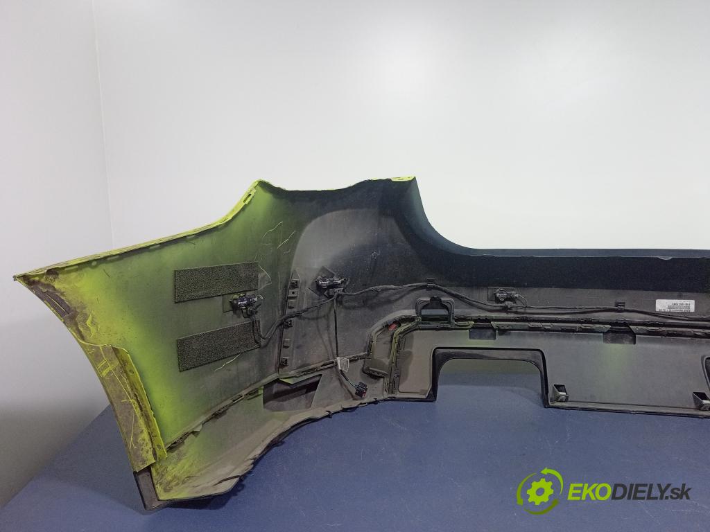 Bmw M4 2021 nárazník Zad: 8074696