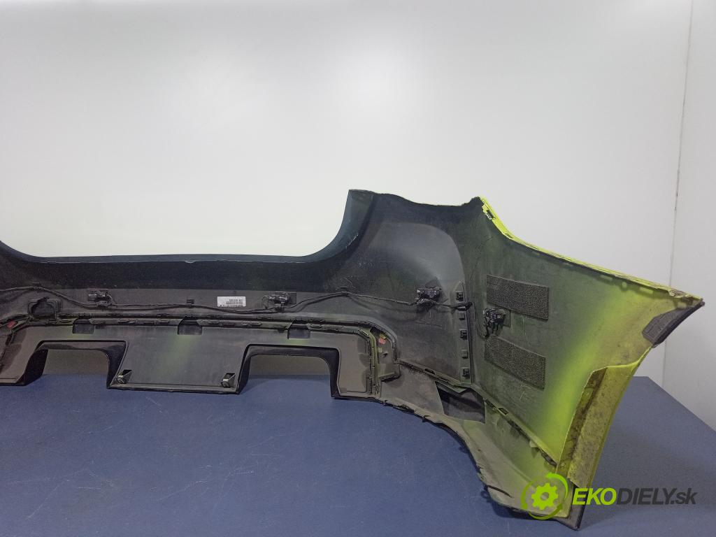 Bmw M4 2021 nárazník Zad: 8074696