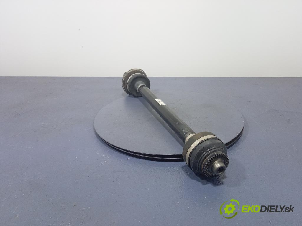 Bmw M4 2021 poloos Prava: zad 8089856