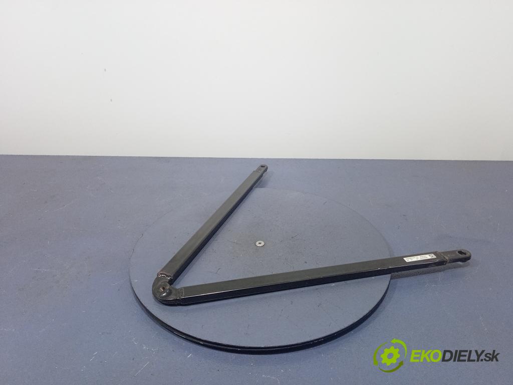 Bmw M4 2021 výztuha Čelní / stěna Přední 8071577