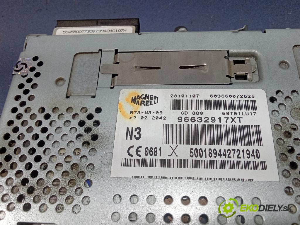 Peugeot 307 1.6 hdi 2006 Radio I Navigácia: 96632917XT