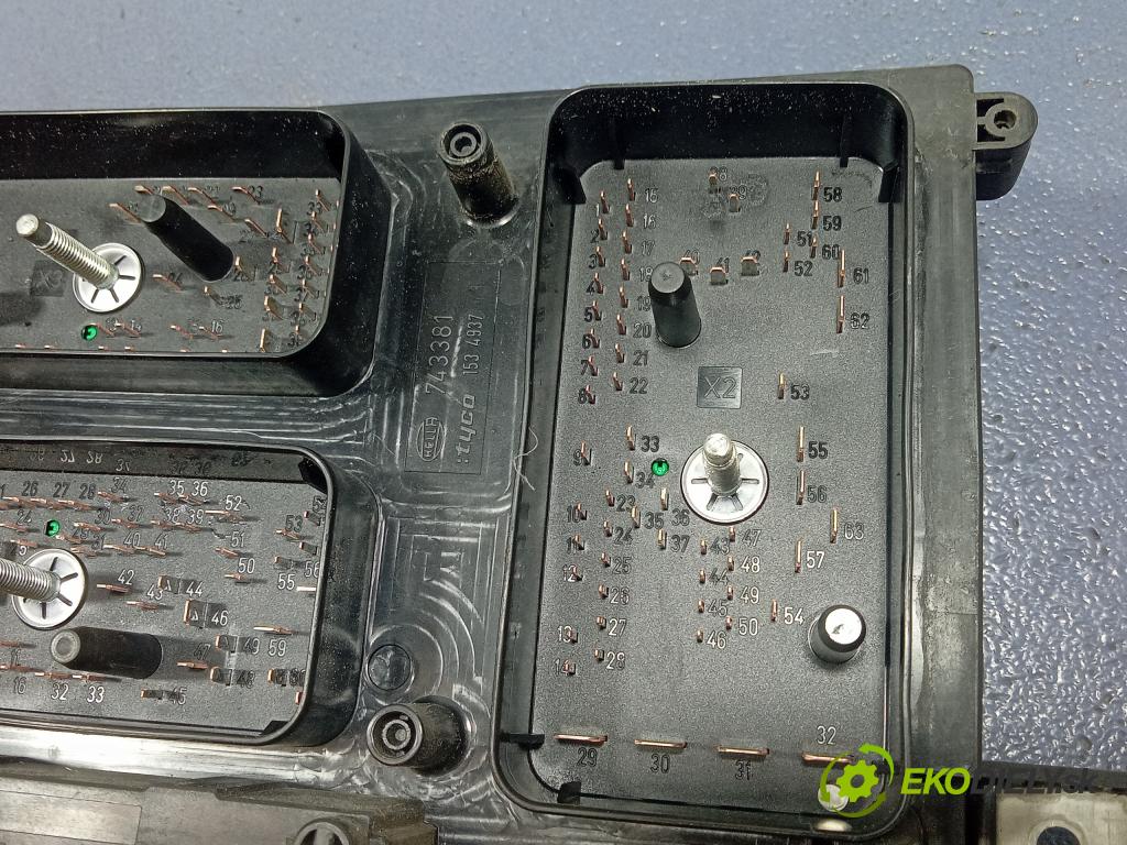 Opel Zafira 2006 skrinka Poistky: 13206755