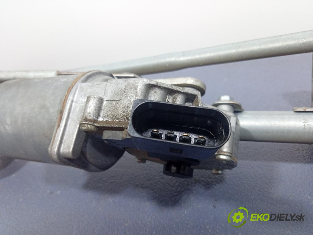 Opel Zafira 2006 mechanismus motorek Stěrače: před 13145557