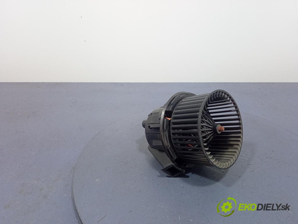 Citroen C4 cactus 2014 ventilátor Vzduch: T4054001