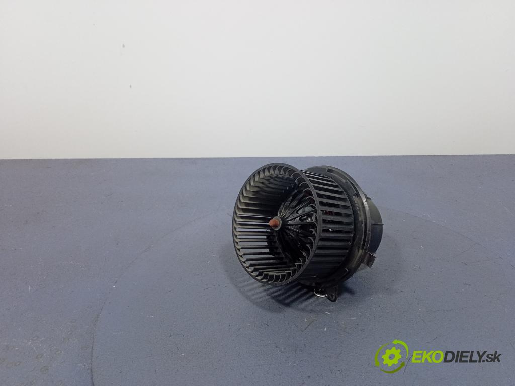 Citroen C4 cactus 2014 ventilátor Vzduch: T4054001