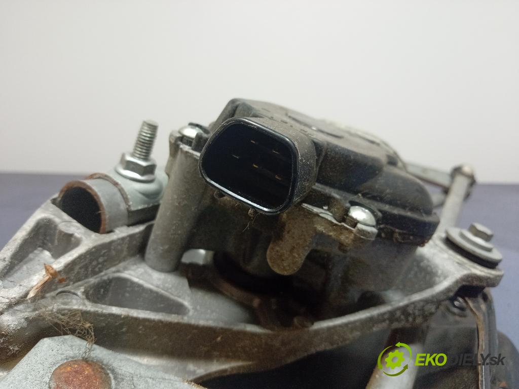 Mazda 2 2007 mechanismus motorek Stěrače: před 01