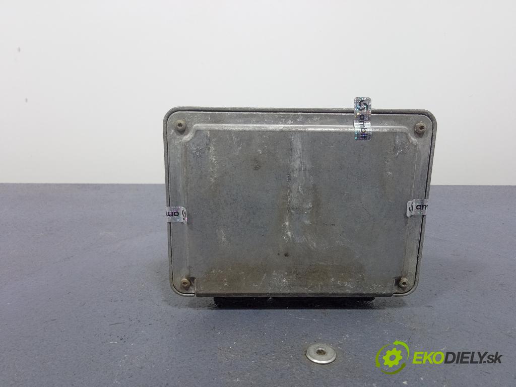 Audi A3 1998 riadiaca jednotka Motor: 0261204678