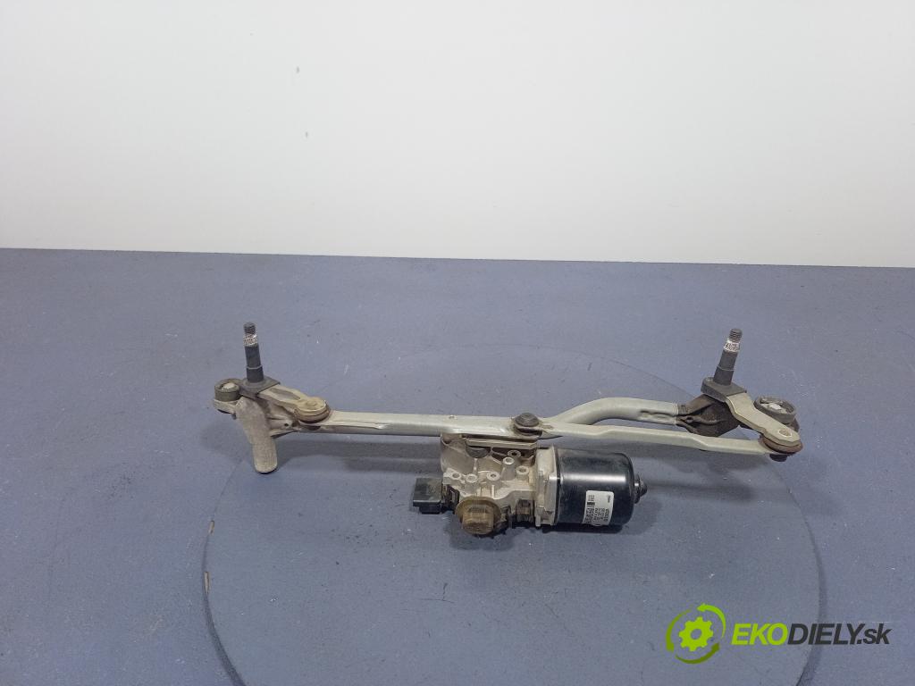 Citroen C4 cactus 2014 mechanismus motorek Stěrače: před 9801001580
