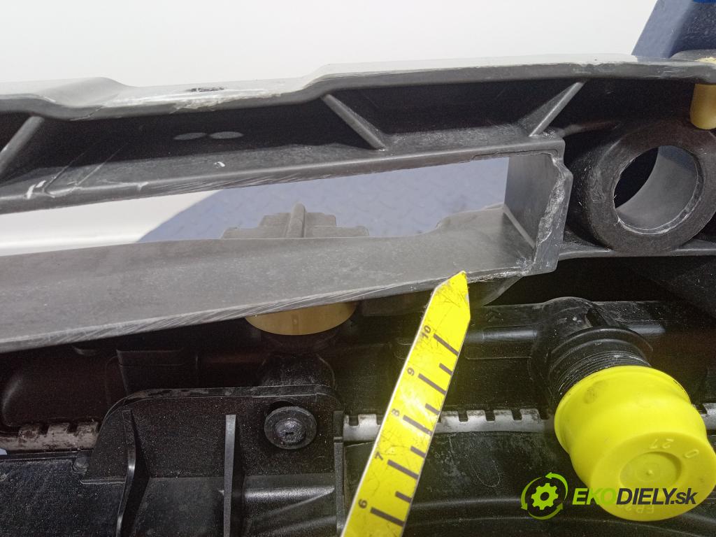 Citroen C4 cactus 2014 výztuha Čelní / stěna Přední 01