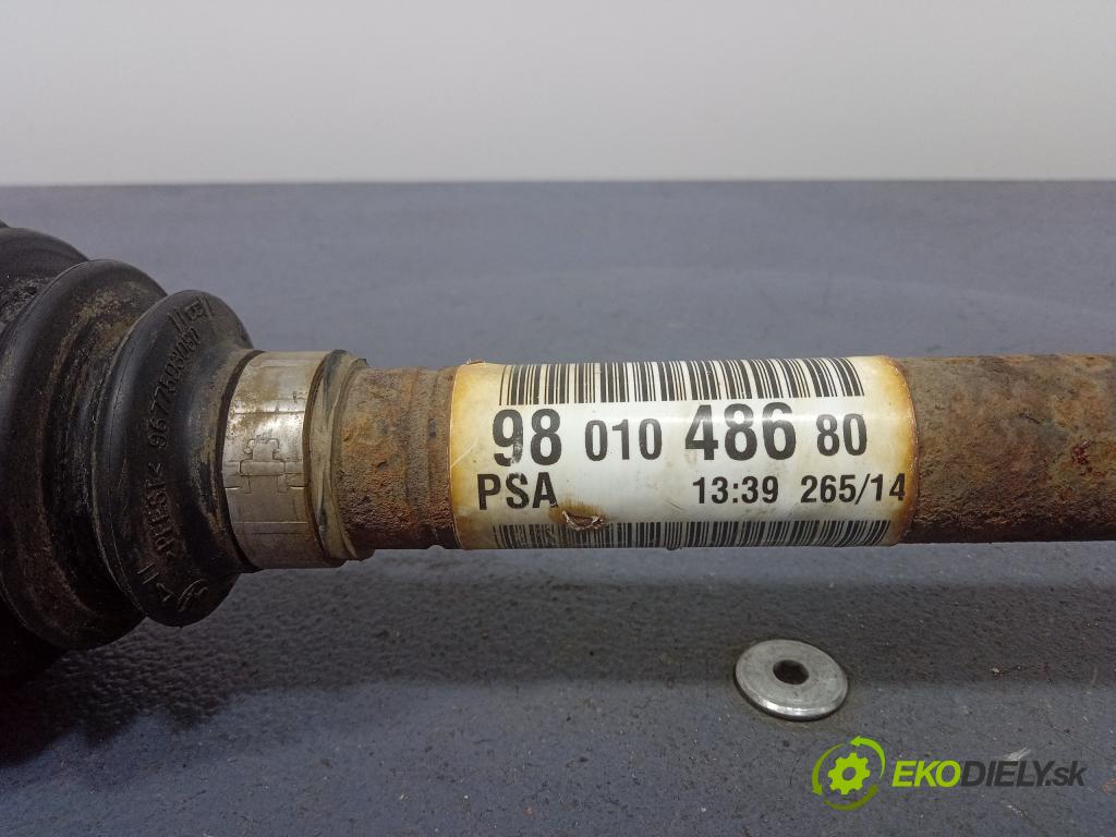 Citroen C4 cactus 2014 poloos Prava: Predné 9801048680