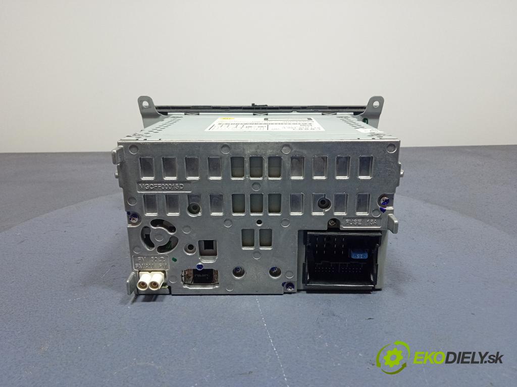 Audi Q5 2011 Radio I Navigácia: 8T1035186P