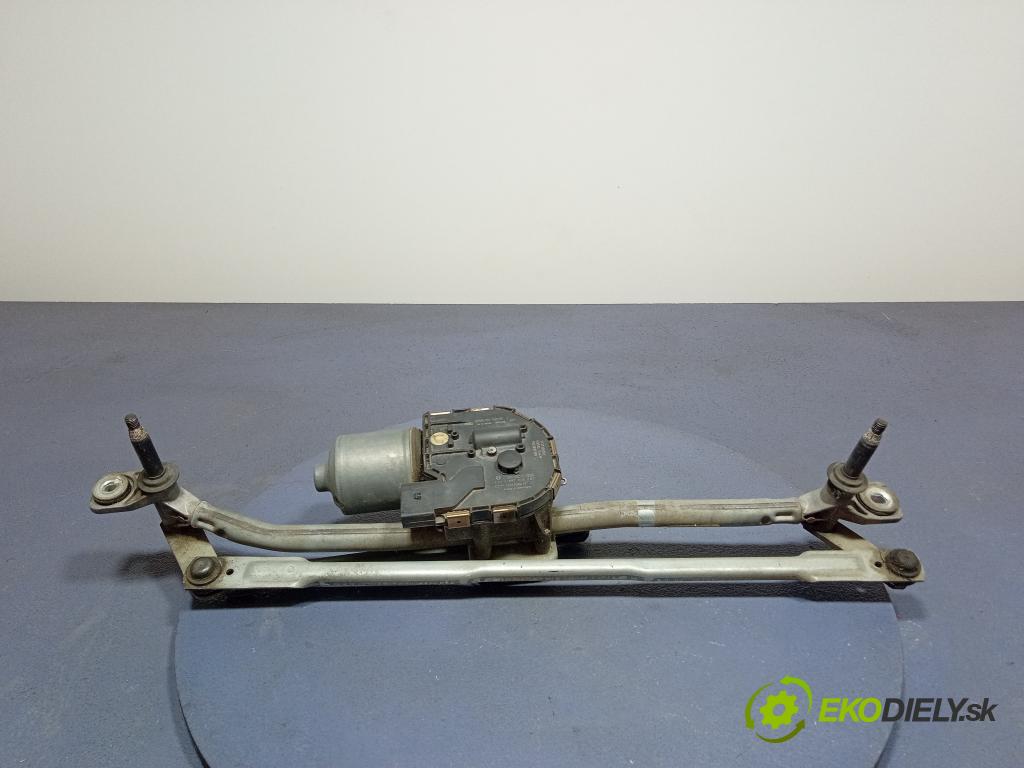 Audi Q5 2011 mechanismus motorek Stěrače: před 8R1955023D