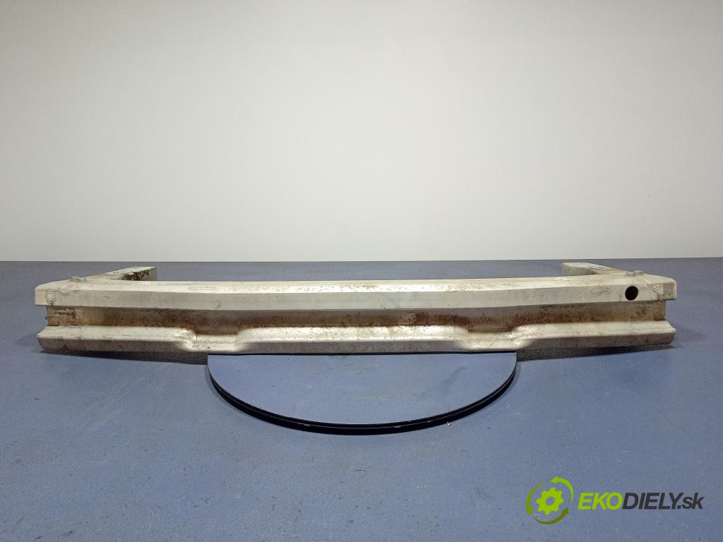 Audi Q5 2011 výztuha narazník Zad: 8R0807313A