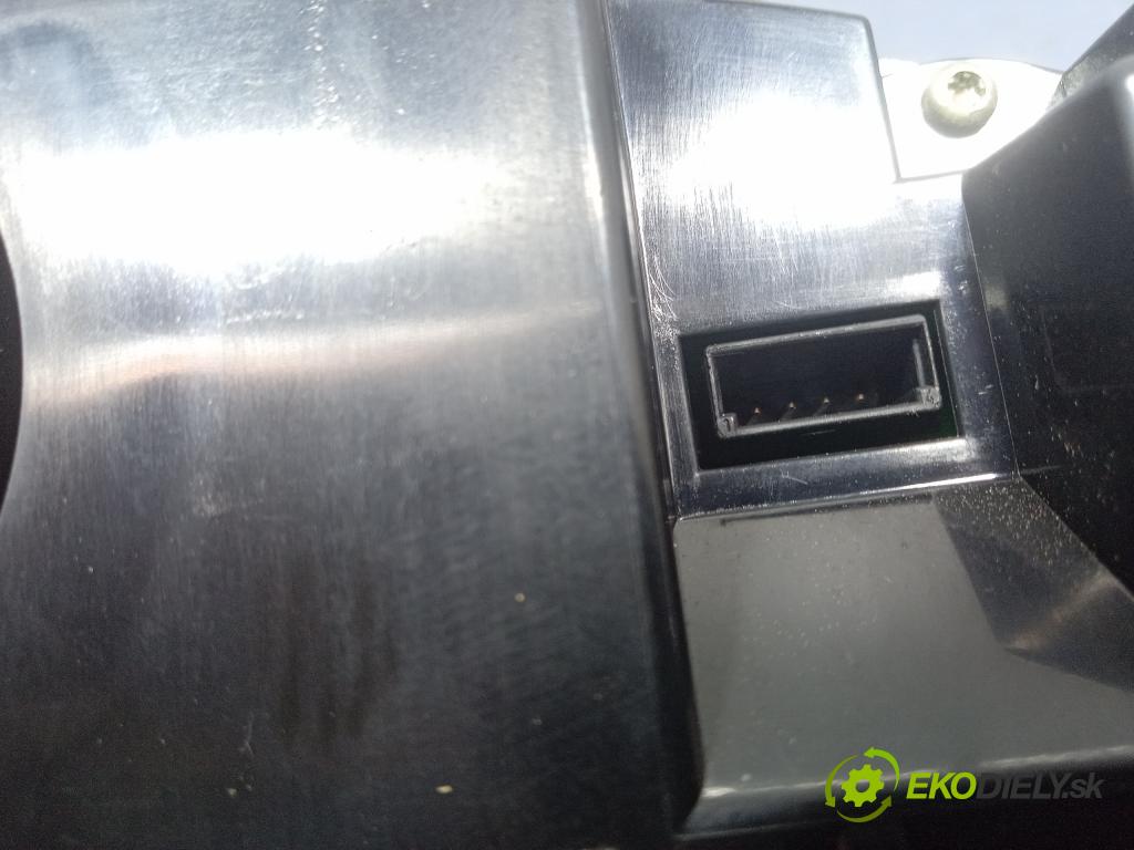 Audi A4 2003 prístrojovka/ budíky 8E0920900G