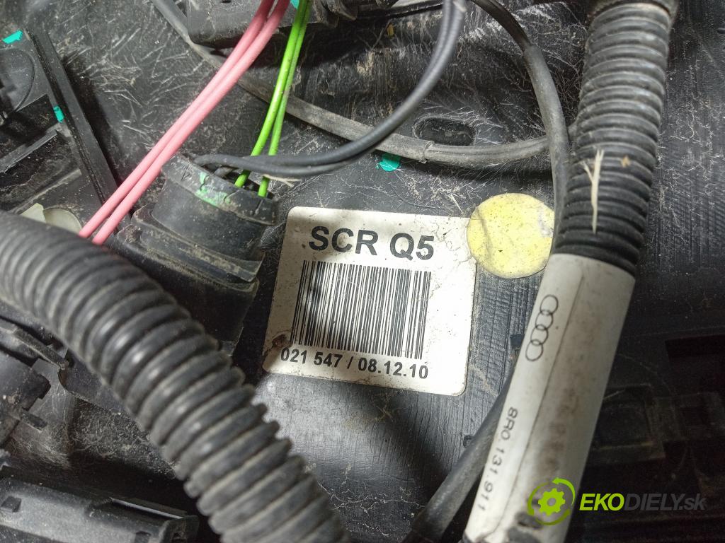 Audi Q5 2011 Nádrž: AdBlue: 8R0131877D