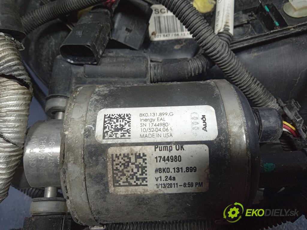 Audi Q5 2011 Nádrž: AdBlue: 8R0131877D