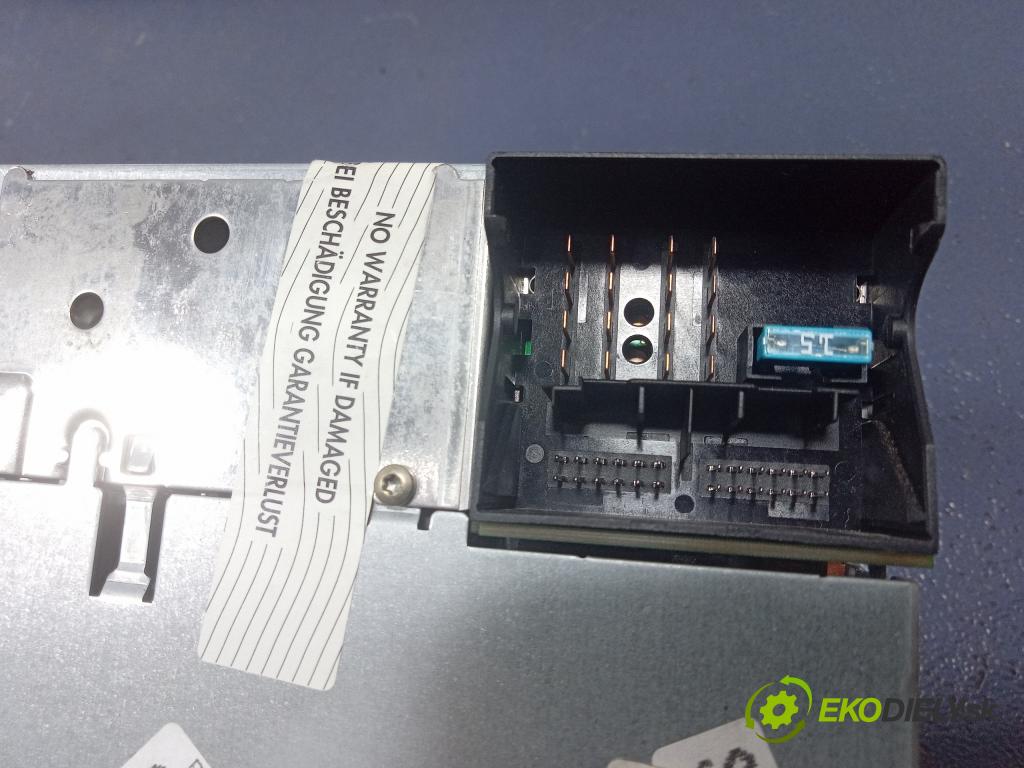 Opel Vectra 2005 Radio I Navigácia: 13188477
