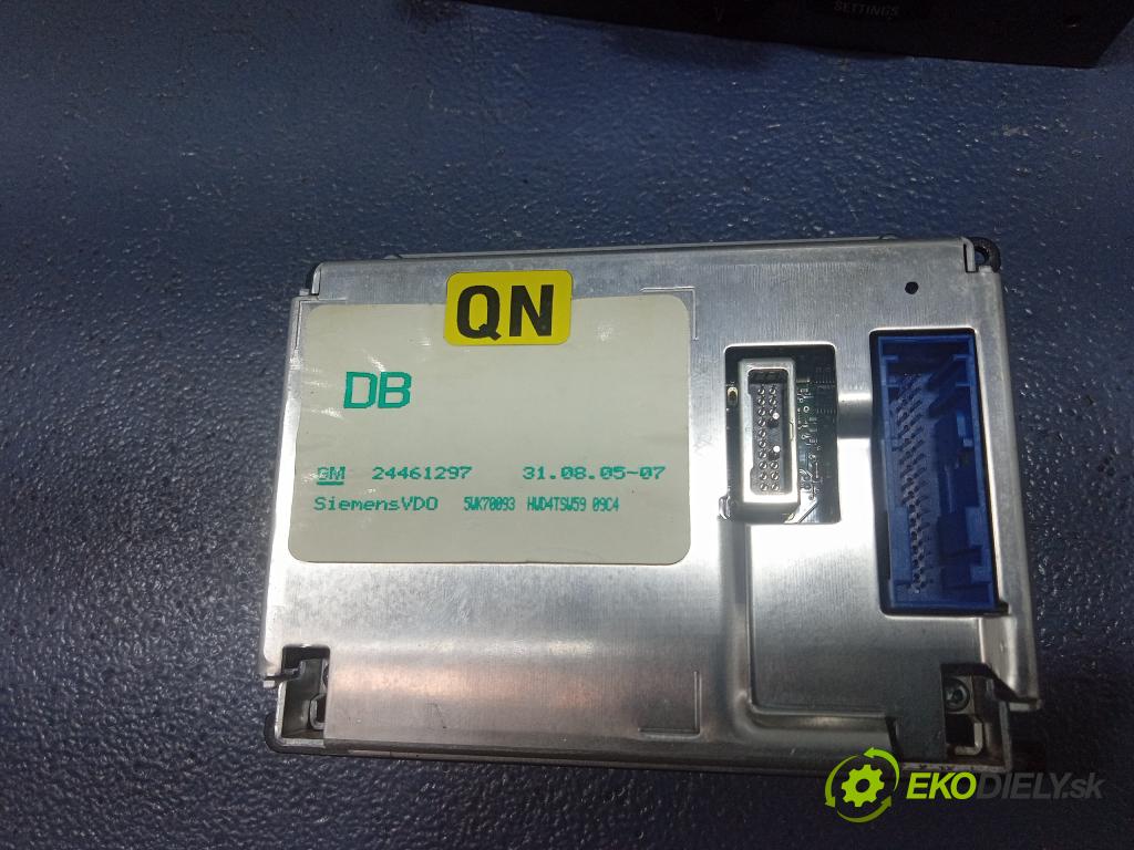 Opel Vectra 2005 Radio I Navigácia: 13188477