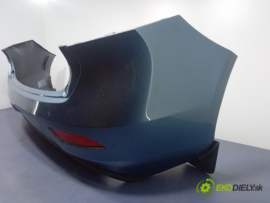 Volvo V40 2012 nárazník Zad: 01