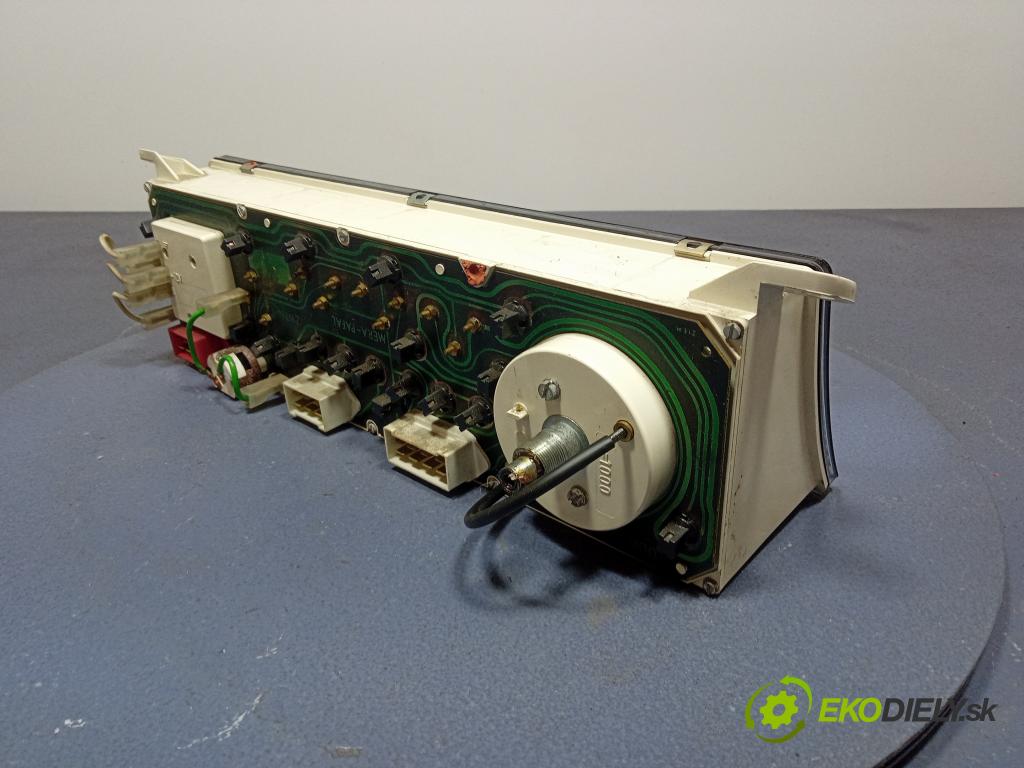 Fso-warszawa Polonez 1.6 1989 prístrojovka/ budíky 039501