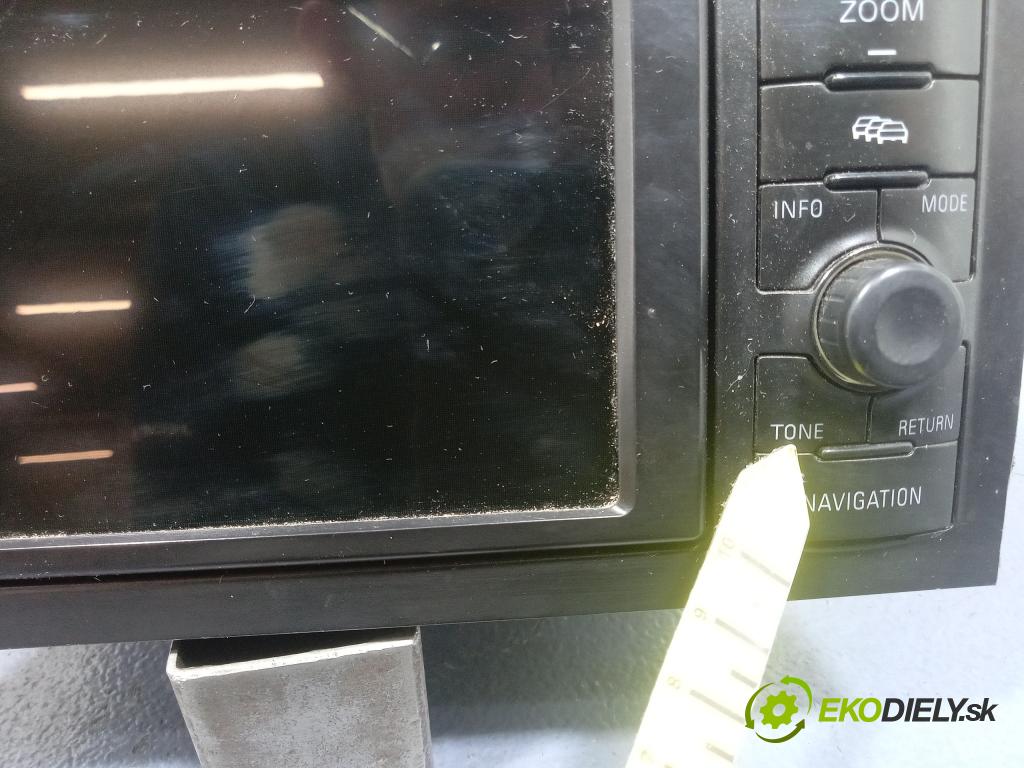 Audi A4 2003 Radio I Navigácia: 4D0035192C