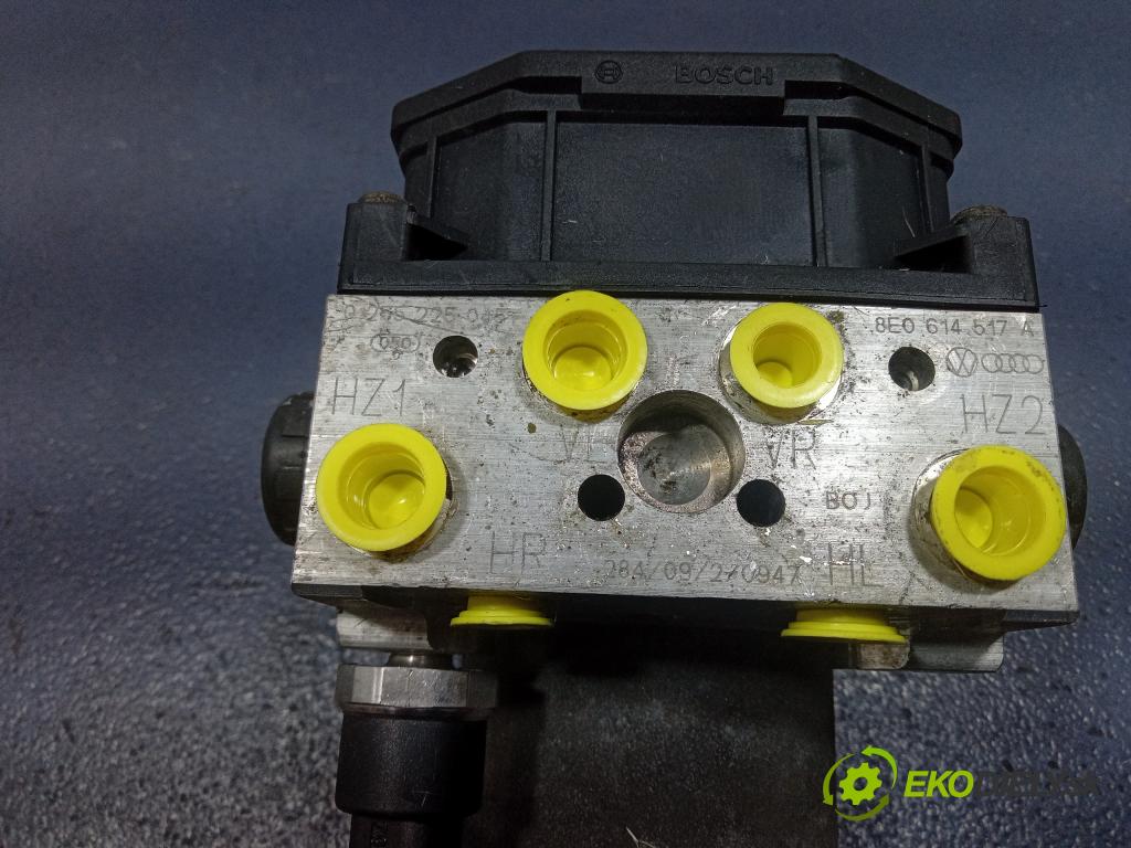 Audi A4 2003 čerpadlo ABS x 8E0614517A