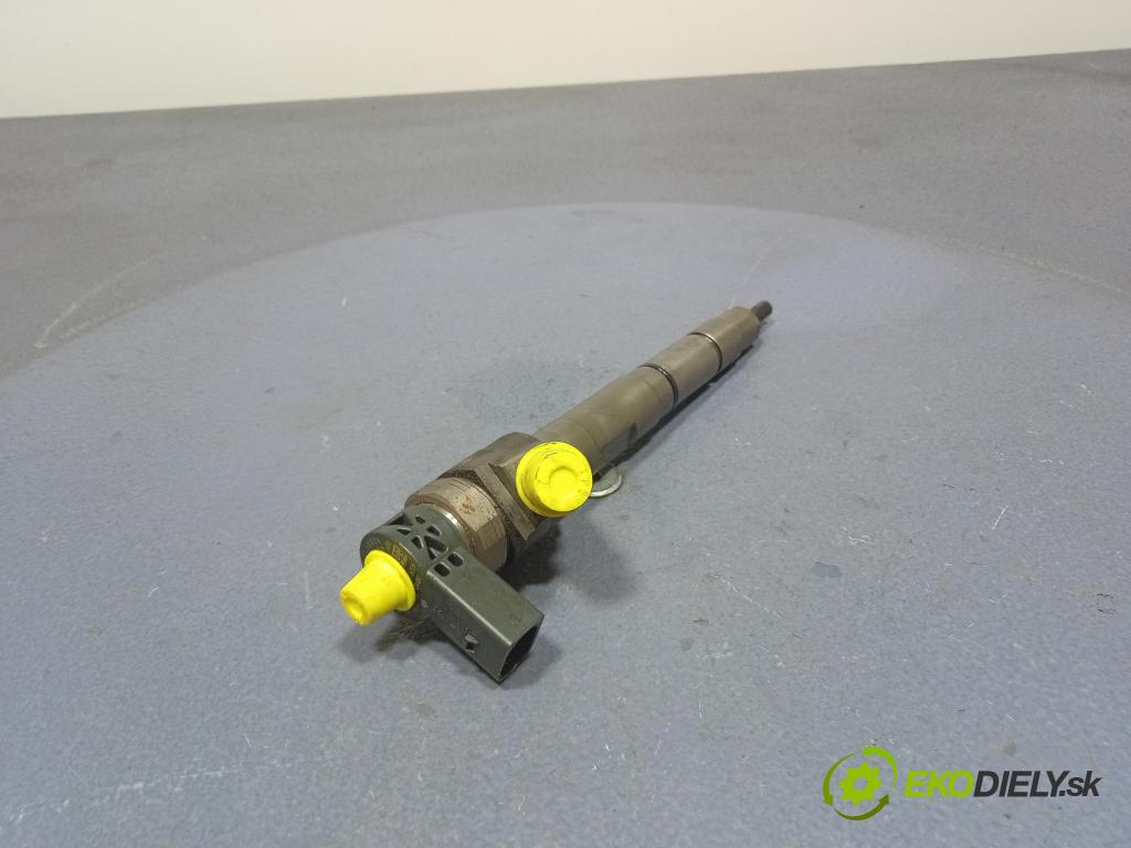 Audi Q5 2011 vstrek 0445110369