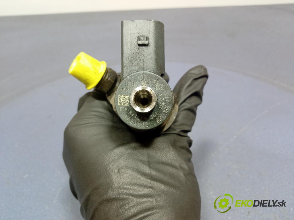 Audi Q5 2011 vstrek 0445110369