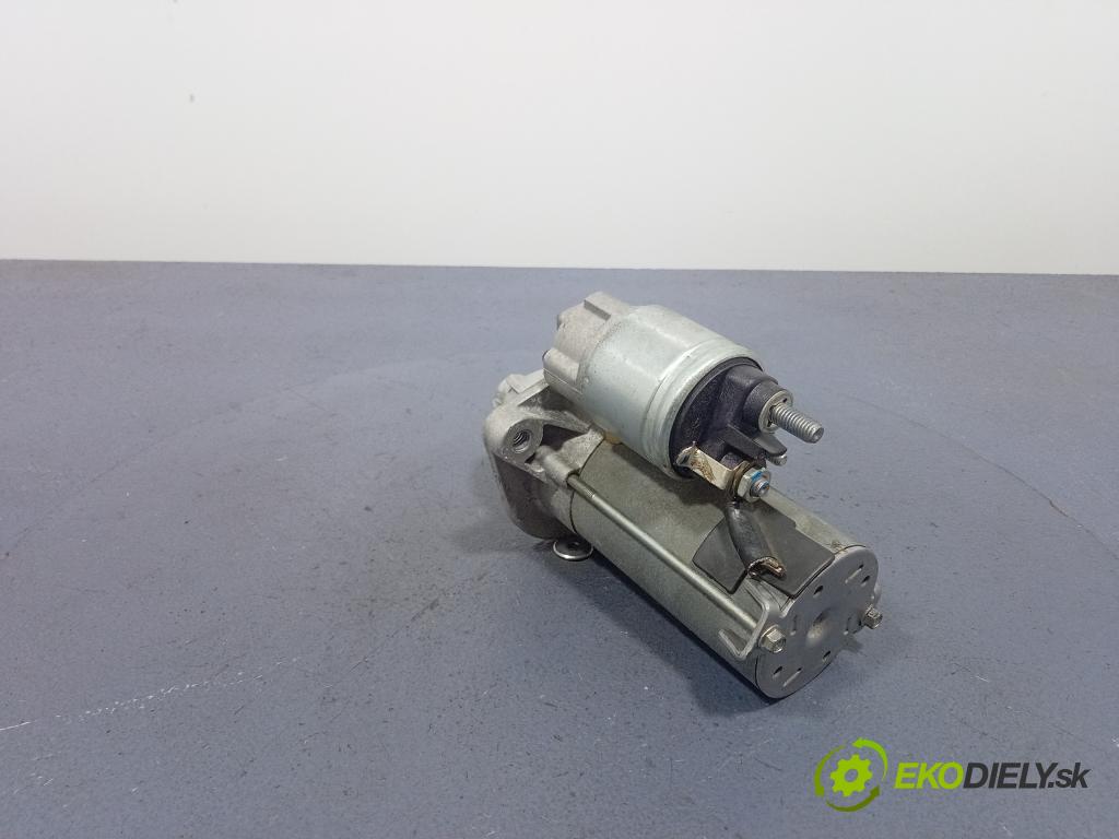 Volvo V40 2012 štartér 31285513