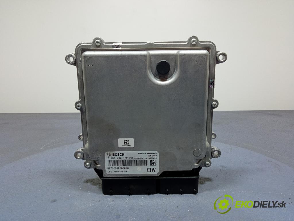 Honda Cr-v 2013 riadiaca jednotka Motor: 0281030102