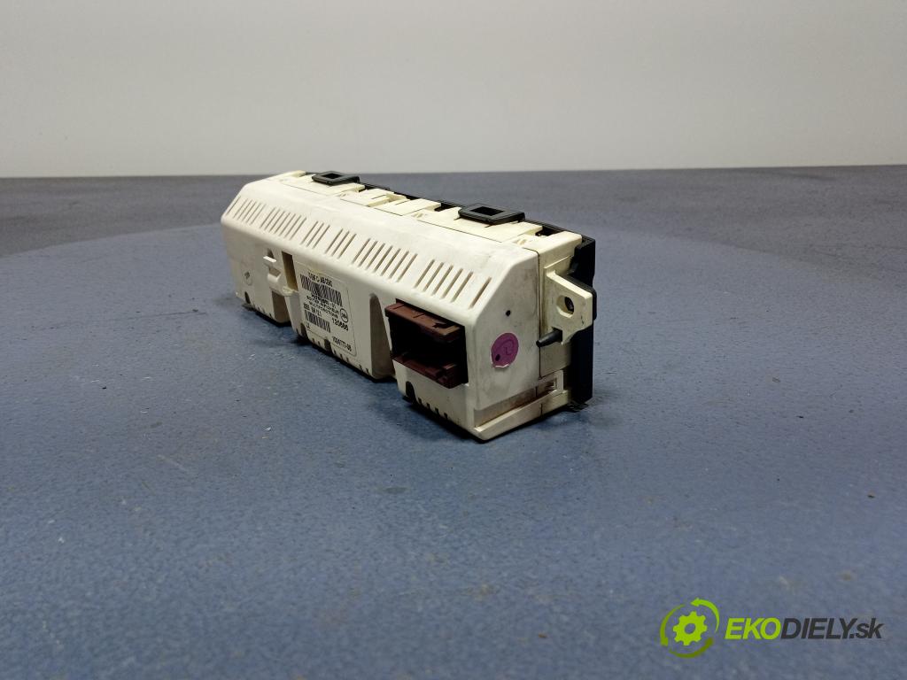 Citroen C5 2005 Zobrazit: Rádio: / GPS 9657882880