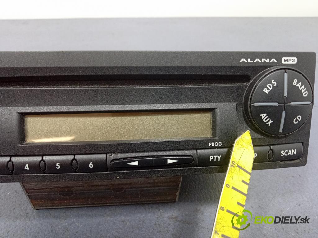 Seat Cordoba 2006 Radio I Navigácia: 01
