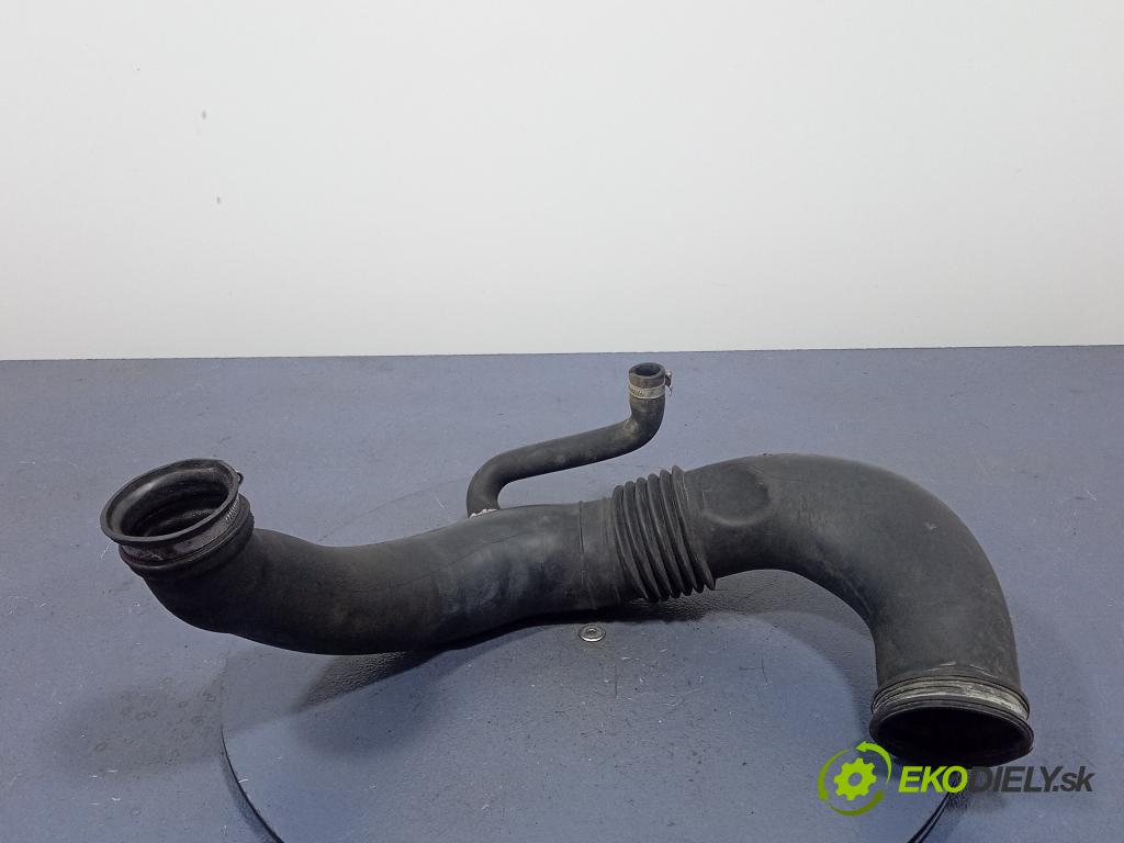 Fiat Ducato 2009 trubka Vzduch: 1350800080