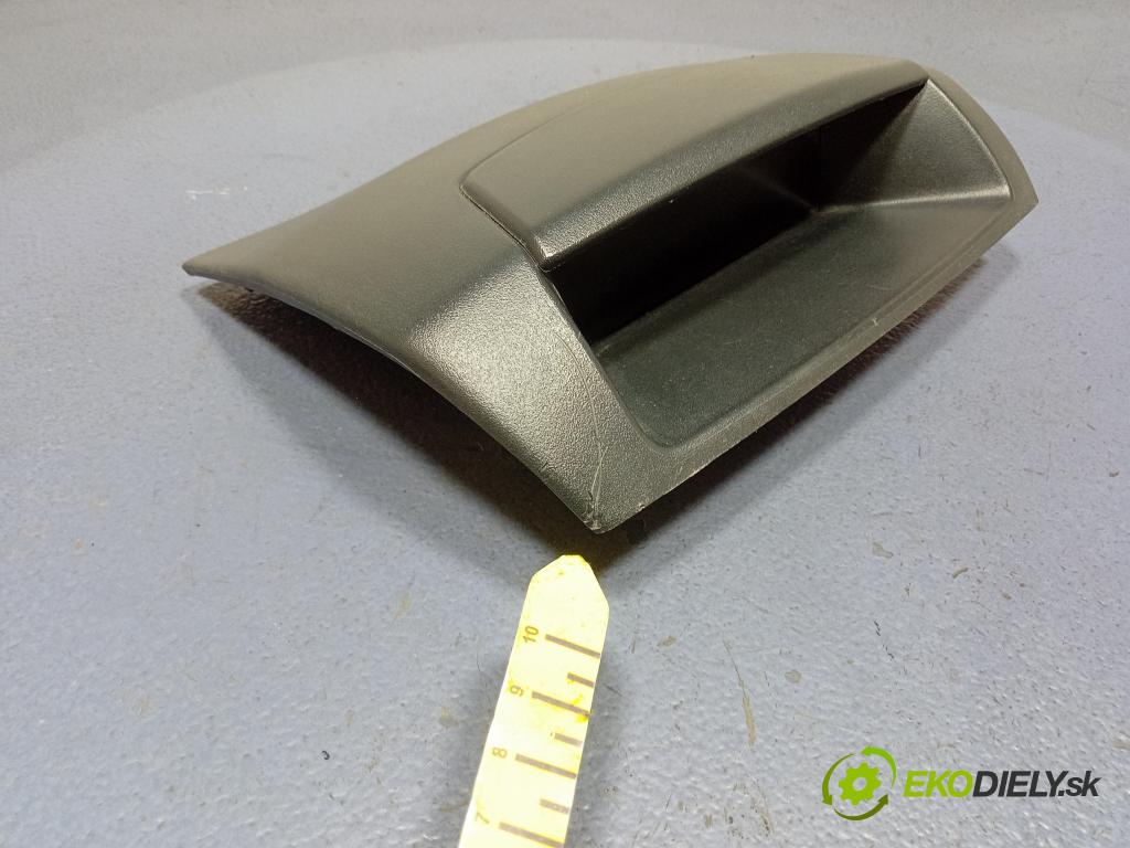 Citroen Berlingo 2010 Zobrazit: Rádio: / GPS 9680939077