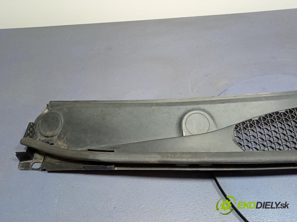 Citroen Berlingo 2010 torpédo 9680568877